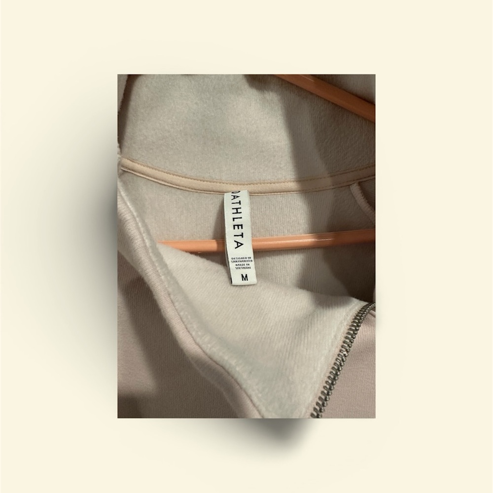Athleta Women’s Medium Blush Pink Quarter Zip Fleece Athleisure Pullover - Picture 2 of 7